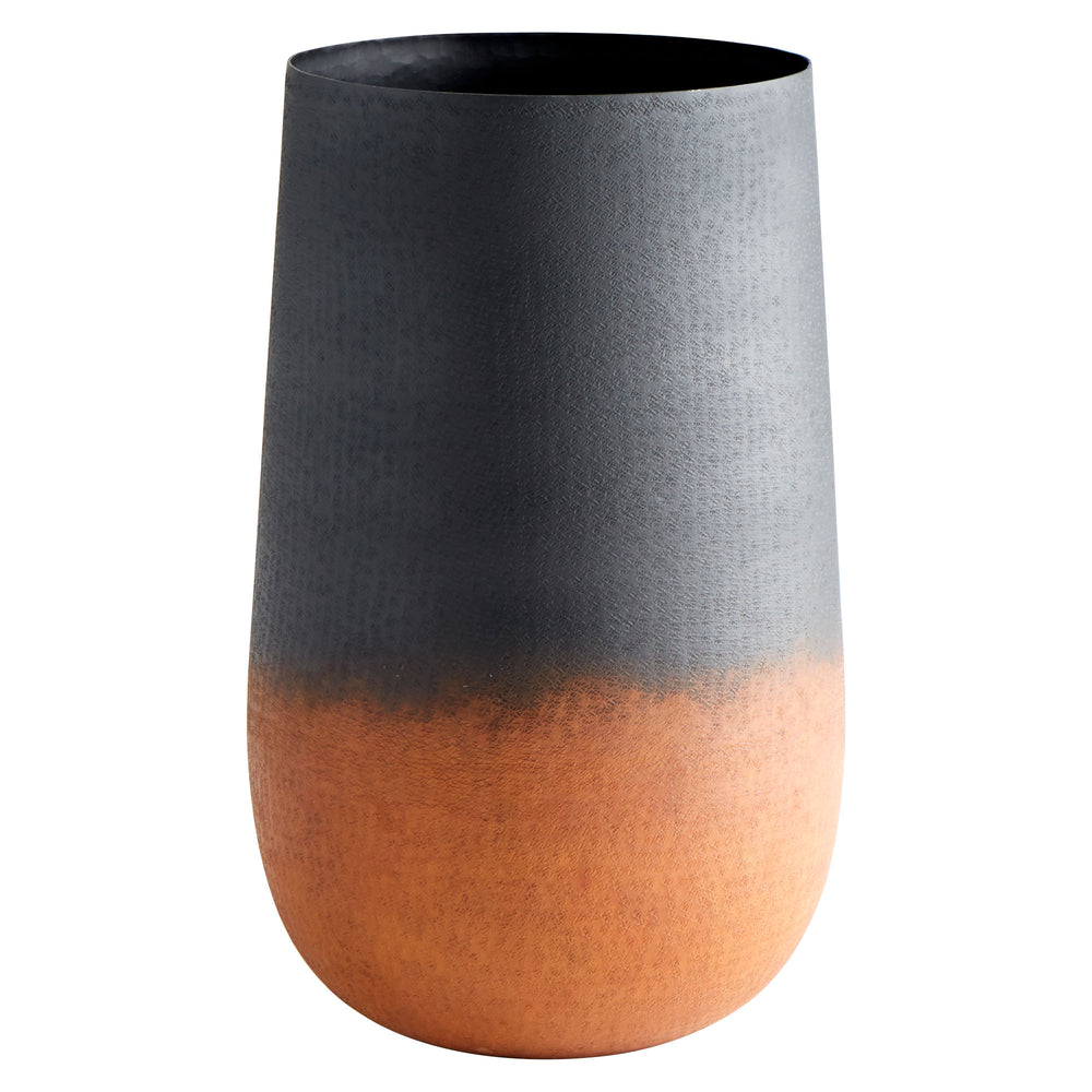 Cyan Design Kenzie Planter 10155