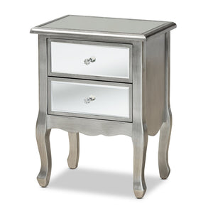 Baxton Studio Baxton Studio Leonie Glamorous Modern Transitional End Table with Mirrored Glass & Silver Finish JY18A035-Silver-ET