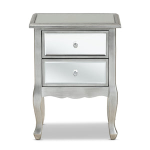 Baxton Studio Baxton Studio Leonie Glamorous Modern Transitional End Table with Mirrored Glass & Silver Finish JY18A035-Silver-ET