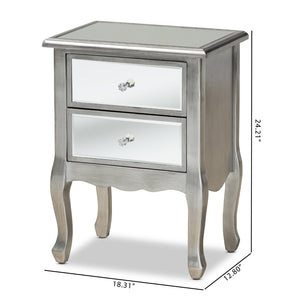 Baxton Studio Baxton Studio Leonie Glamorous Modern Transitional End Table with Mirrored Glass & Silver Finish JY18A035-Silver-ET