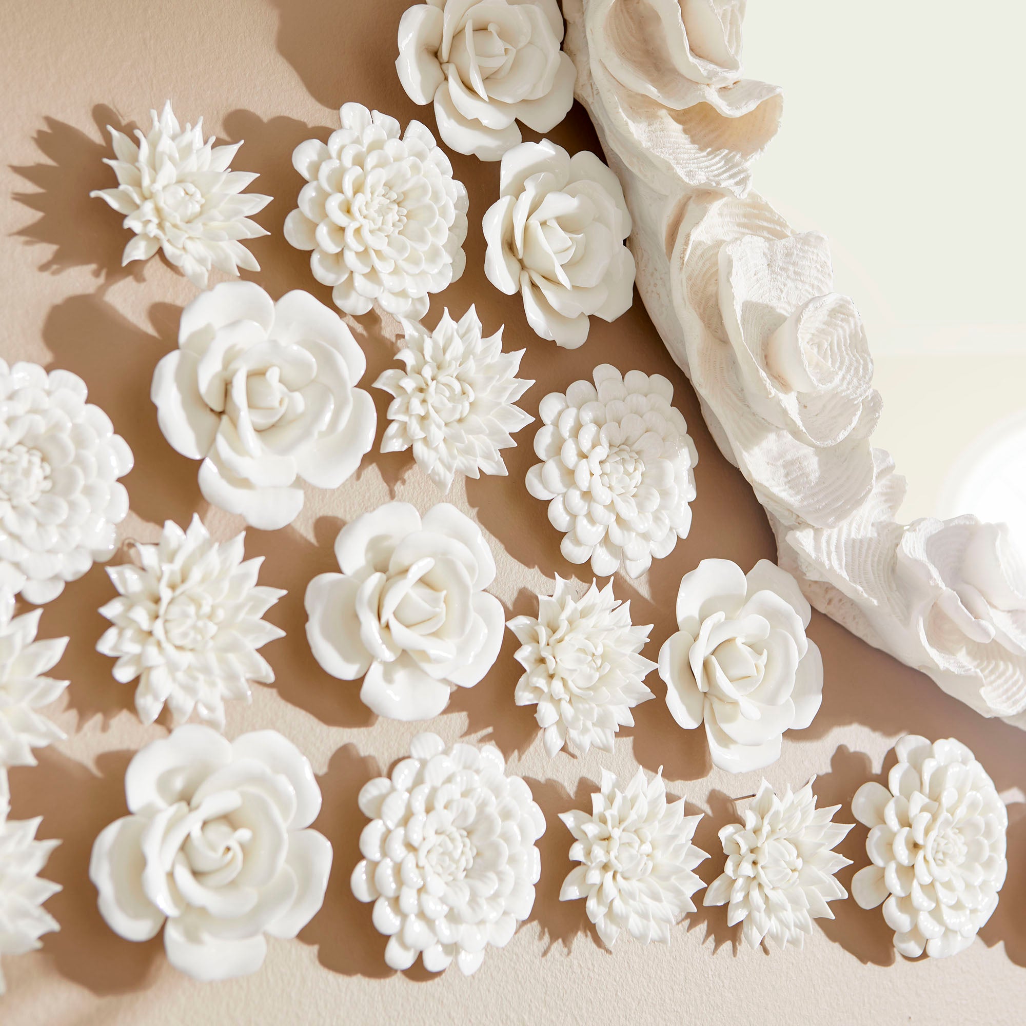 Cyan Design Gardenia Mirror - Thumbnail 5