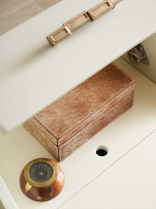 Lexington Sligh Langley Writing Desk – Stylish Home Office Solution With Usb Charging, Soft-close Drawers & Storage Linen White Wood 105-410