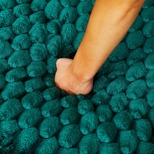 English Elm Green Turtle Velvet Sofa: Convertible Twin-Seat With Right Chaise Lounge For Modern Living Spaces W3371S00040