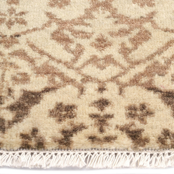 Capel Rugs Pinnacle Ombre Area Rug – Hand Knotted Artisan Craftsmanship Inspired By Vibrant Gemstones Natural, Brown 100% Wool 1083rs04000600700