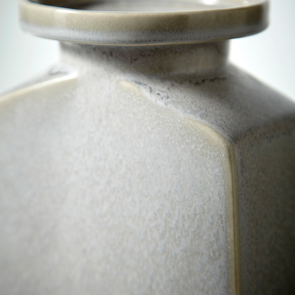 Santorini Vase Oyster Silver 10918 Cyan Design