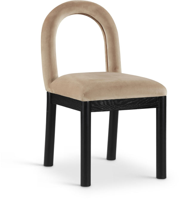 Meridian Furniture Conrad Sculptural Arched Back Velvet Dining Chair with Art Deco Flair for Modern Spaces 11008Beige-C