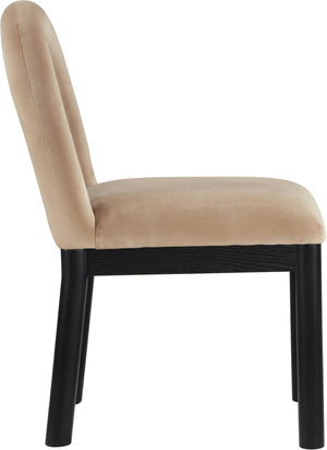 Meridian Furniture Conrad Sculptural Arched Back Velvet Dining Chair with Art Deco Flair for Modern Spaces 11008Beige-C