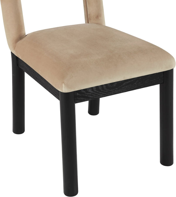 Meridian Furniture Conrad Sculptural Arched Back Velvet Dining Chair with Art Deco Flair for Modern Spaces 11008Beige-C