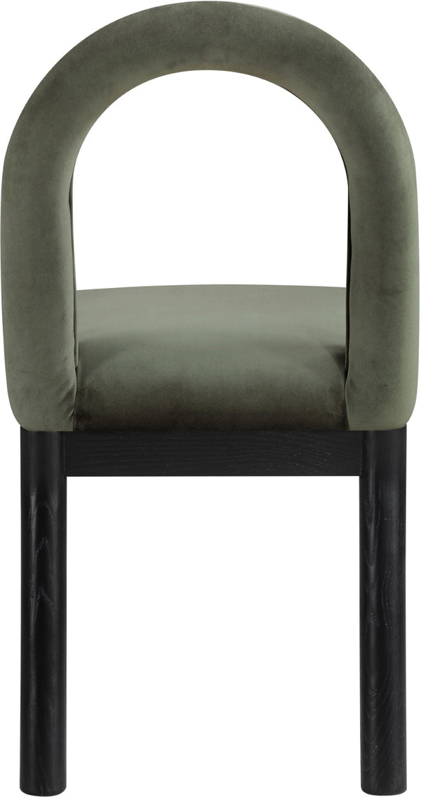Meridian Furniture Conrad Sculptural Arched Back Velvet Dining Chair with Art Deco Flair and Wood Legs 11008Green-C