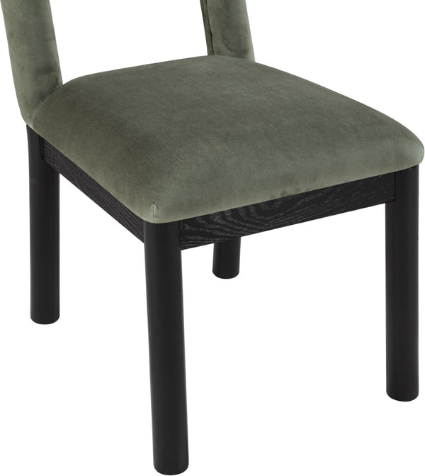 Meridian Furniture Conrad Sculptural Arched Back Velvet Dining Chair with Art Deco Flair and Wood Legs 11008Green-C