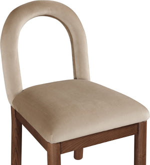 Meridian Furniture Conrad Arched Back Velvet Dining Chair with Walnut Legs Art Deco Inspired Seat 11009Beige-C