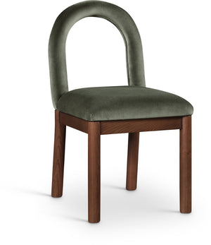 Meridian Furniture Conrad Sculptural Arched Back Velvet Dining Chair with Solid Walnut Legs Art Deco 11009Green-C