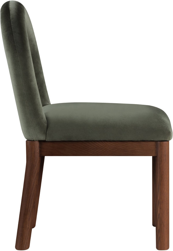 Meridian Furniture Conrad Sculptural Arched Back Velvet Dining Chair with Solid Walnut Legs Art Deco 11009Green-C
