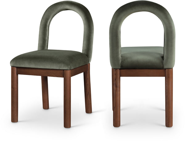 Meridian Furniture Conrad Sculptural Arched Back Velvet Dining Chair with Solid Walnut Legs Art Deco 11009Green-C