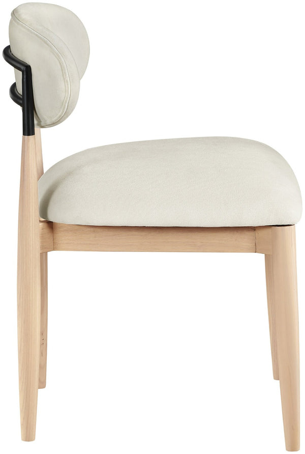 Meridian Furniture Riccio Cream Polyester Upholstered Ash Wood Dining Chair with Matte Black Iron Accents 11024Cream-SC