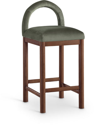 Meridian Furniture Conrad Sculpted Arched Back Velvet Counter Stool with Warm Walnut Finish Legs 11036Green-C