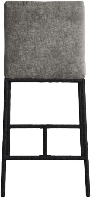Meridian Furniture Reeves Plush Chenille Upholstered Counter Stool with Iron Frame for Kitchen Islands and Bars Grey Style 1 11060Grey-C
