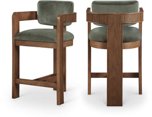 Meridian Furniture Sacha Fluted Solid Wood Counter Stool with Plush Green Velvet and Walnut Finish 11079Green-C