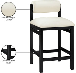 Meridian Furniture Roundhill Art Deco Vegan Leather Counterstool with Matte Black Solid Wood Base 11089Cream-C