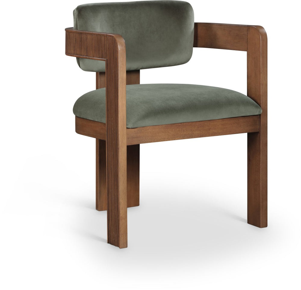 Meridian Furniture Sacha Emerald Velvet Dining Chair with Fluted Walnut Frame for Elegant Rooms 11096Green-C