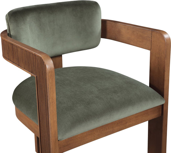 Meridian Furniture Sacha Emerald Velvet Dining Chair with Fluted Walnut Frame for Elegant Rooms 11096Green-C