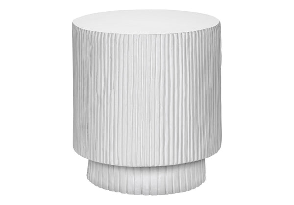 English Elm Accent Table Round Matte Finish Weather Resistant Magnesium Oxide Indoor Outdoor Side White B2710P461664