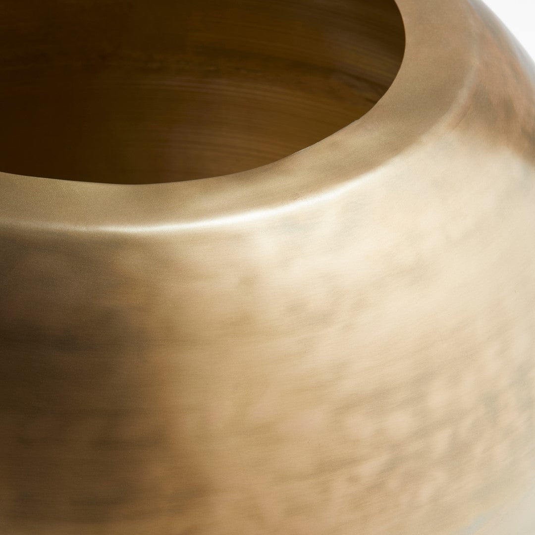 Corvus Planter - Thumbnail 3