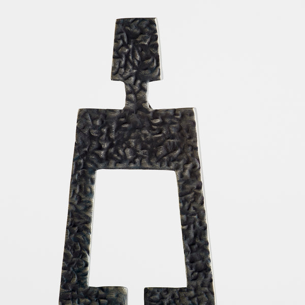 Beatrice Sculpture  Black and White 11501 Cyan Design