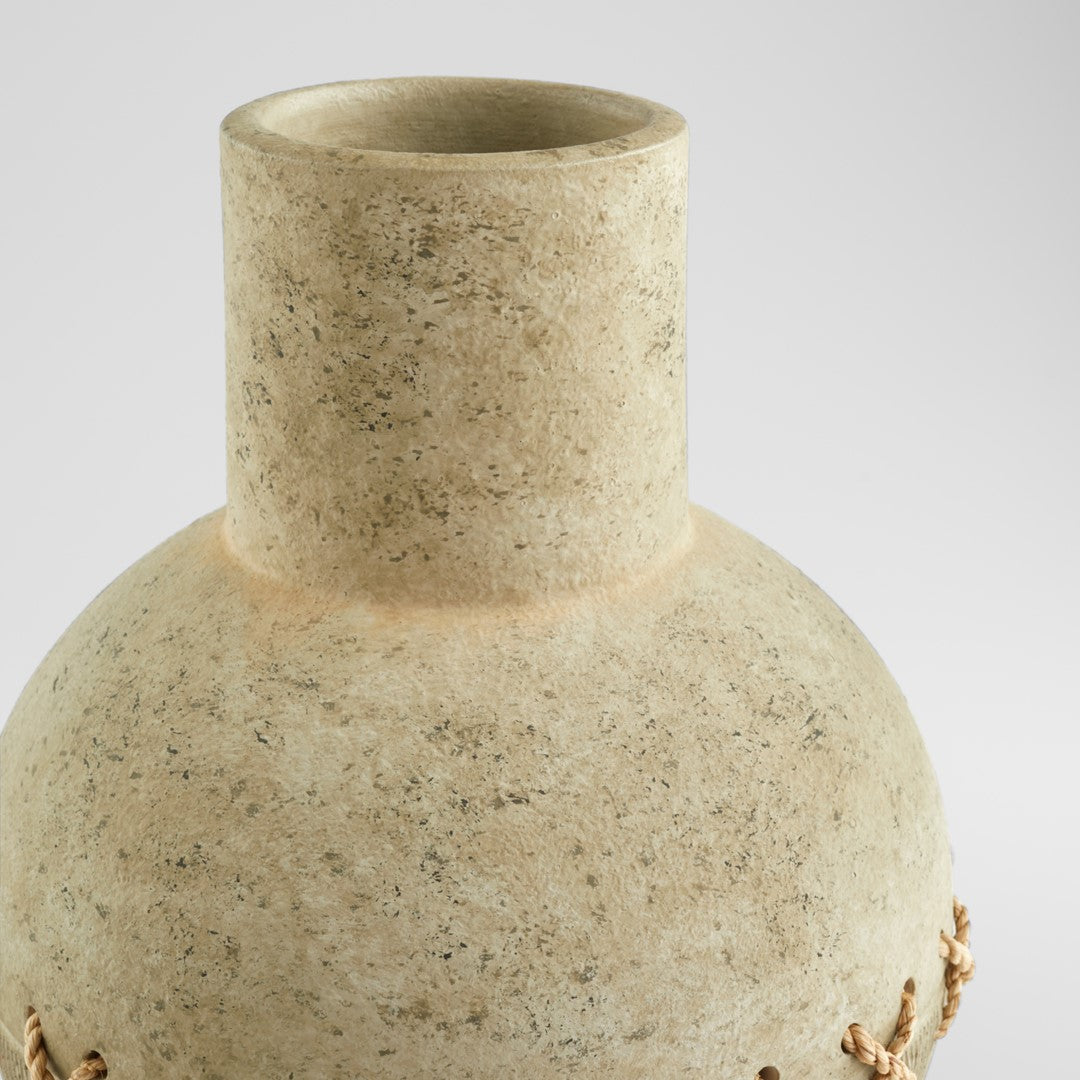 Cyan Design Eratos Vase - Thumbnail 3