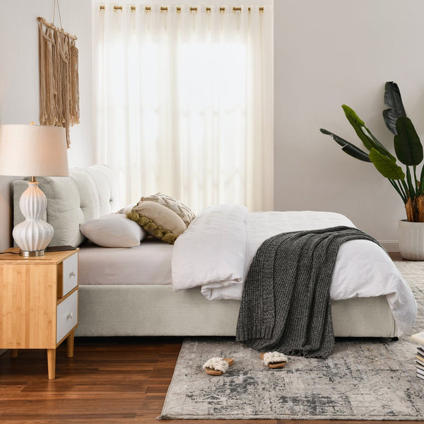 English Elm King Size Upholstered Hydraulic Platform Bed With Storage, Integrated Headboard - Soft Beige Elegance W1413S00062