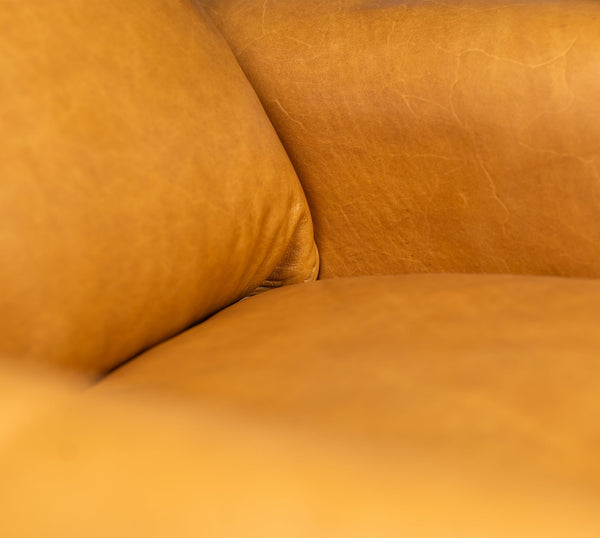 Olivia + Quinn Hurley Power Recliner - Luxurious Leather Comfort With Swivel Base For Ultimate Relaxation Experience Murray Camel Leather,Foam,Wood 1236_Atc2257