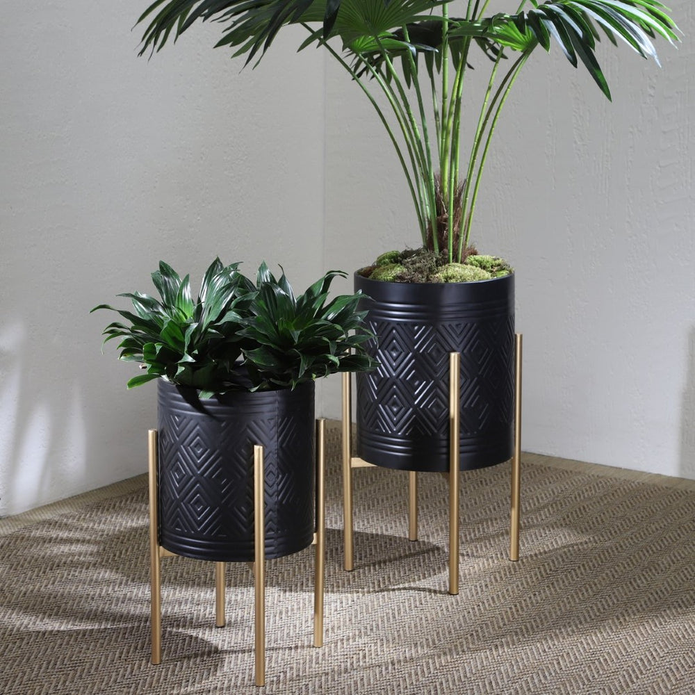 English Elm S/2 Aztec Geometric Iron Planters with Stands Bold Global Decor for Home or Patio B079106790