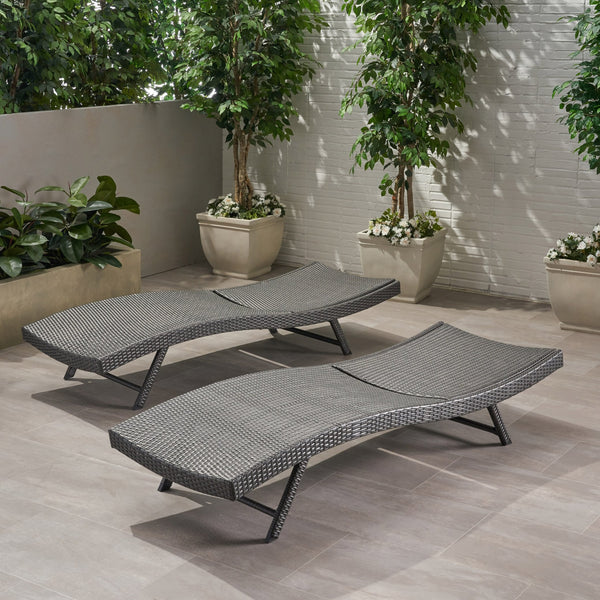 English Elm Christopher Knight Home® - Kauai Pe Wicker Chaise Lounge Set - Stylish, Adjustable Outdoor Seating For Ultimate Relaxation! 54087.00GRYMP2
