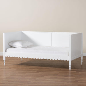Baxton Studio Baxton Studio Roni Twin Daybed in Crisp White with Scalloped Edges & Timeless Design for Modern Homes Roni-White-Daybed-Twin
