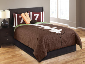 English Elm Field Goal 6Pc Full Comforter Set Brown — Reversible Polyester Bedding with 2 Shams & 3 Football Pillows B340P342008