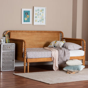 Baxton Studio Baxton Studio Lucera Expandable Twin-to-King Daybed - Classic Oak Wood Frame with Spindle Design MG0110-5-NTOak-Twin to King-Daybed
