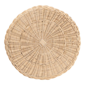 Baxton Studio Bali Natala Rattan End Table — Handwoven Tulip Pedestal Side Table With Scalloped Edge Accent 17.20" W x 17.20" D x 23.60" H DC1106 Nat-Light Honey Rattan-End Table