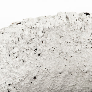 Zentique Distressed Grey And White Large Vase (14a124) – Rustic Charm Meets Modern Elegance For Any Space Distressed White ,Grey Terracotta 14a124