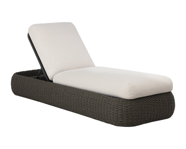Sunpan Barcelona Lounger - Elegant Weather-resistant Design With Plush Comfort For Ultimate Relaxation Outdoors Cream Fabric 112176