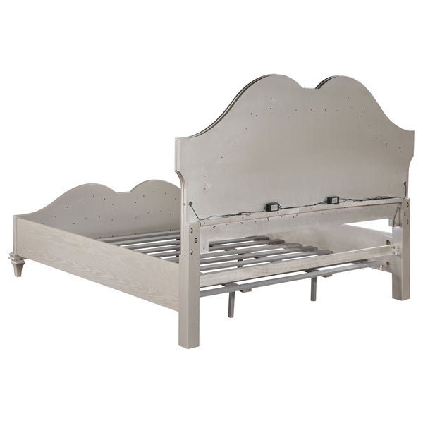 English Elm Evangeline 4-Piece Eastern King Bedroom Set – Glamorous Silver Oak Finish With Luxe Accents & Comfort B062S01183