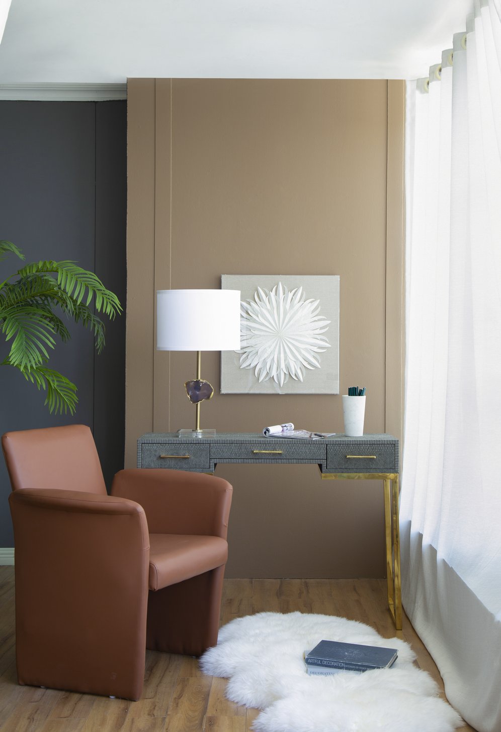 English Elm D14x25.2" Gold Table Lamp with Agate Slice on Acrylic Pedestal, White Drum Shade, Modern Accent Decor W2078P395818