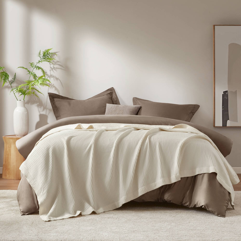JLA Home Madison Park - Cotton Waffle Weave Blanket — Ultra-Soft 100% Breathable Cotton, OEKO-TEX Certified, Lightweight Year-Round Comfort 90 L x 108 W x 0.25H BR51N-3827