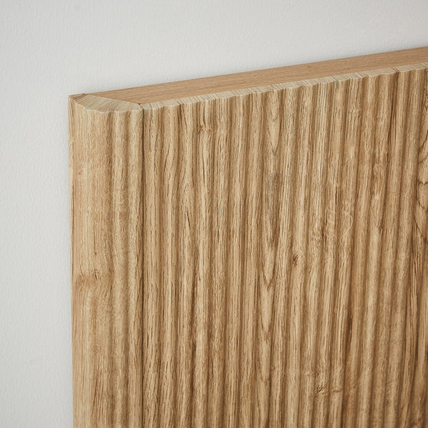 English Elm Queen Lift-Up Storage Bed Frame with Curved Wooden Design, Hydraulic Easy-Access Storage, 1000lb Capacity Oak W1820P379904