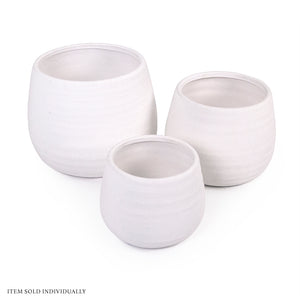 Matte White Vase (15300S A584A) Zentique