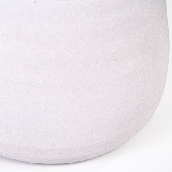 Matte White Vase (15300L A584A) Zentique
