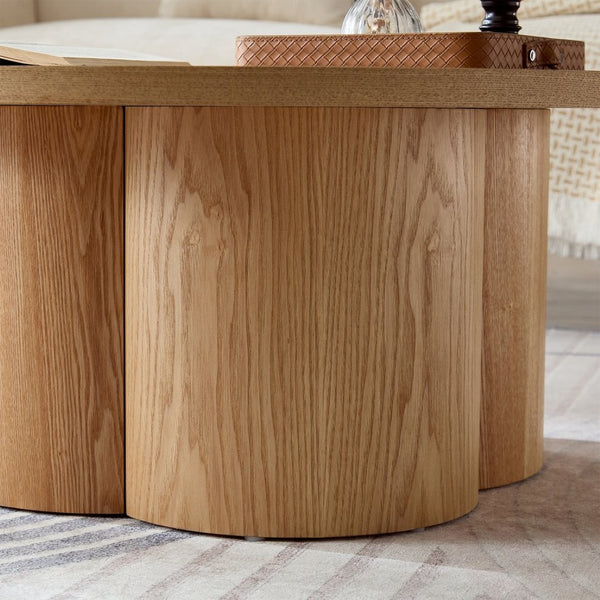 English Elm Round Wood Grain Coffee Table with Curved Bentwood Legs for Modern Living Rooms Natural W2085P400928