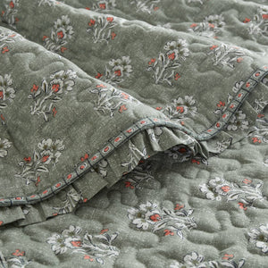 English Elm 3-piece King Quilt Set Ruffle Trim Vermicelli Stitching Soft Polyester Bohemian Bedding Sage Green B035P408231