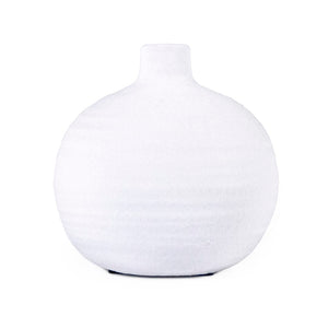 White Vase (15585L A584A) Zentique