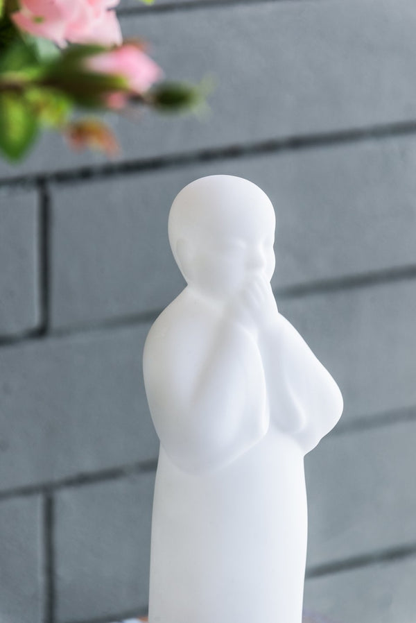 English Elm S/3 Serene White Standing Monks Set – See/Hear/Speak No Evil Tabletop Figurines for Zen Decor W2078P360879