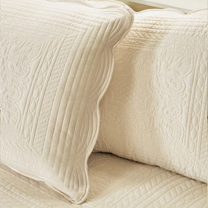 JLA Home Madison Park - 6 Piece Scalloped Edge Daybed Cover Set with Embroidered Pillow, Antimicrobial Twin Bedding, Cottage Chic Finish MP13-5024